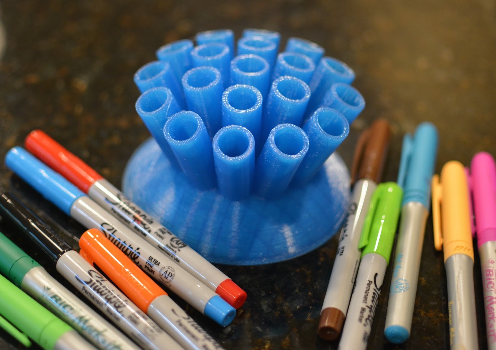 Maker Club 3D Printed Porcupine Pen Holder Maker Club 3D Printed Porcupine Pen Holder