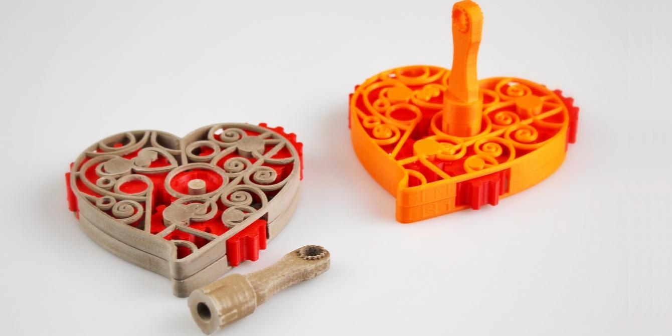 Mother s Day Gift Idea 3D Print This Amazing Geared Heart Pendant 3DPrint Additive Manufacturing Business